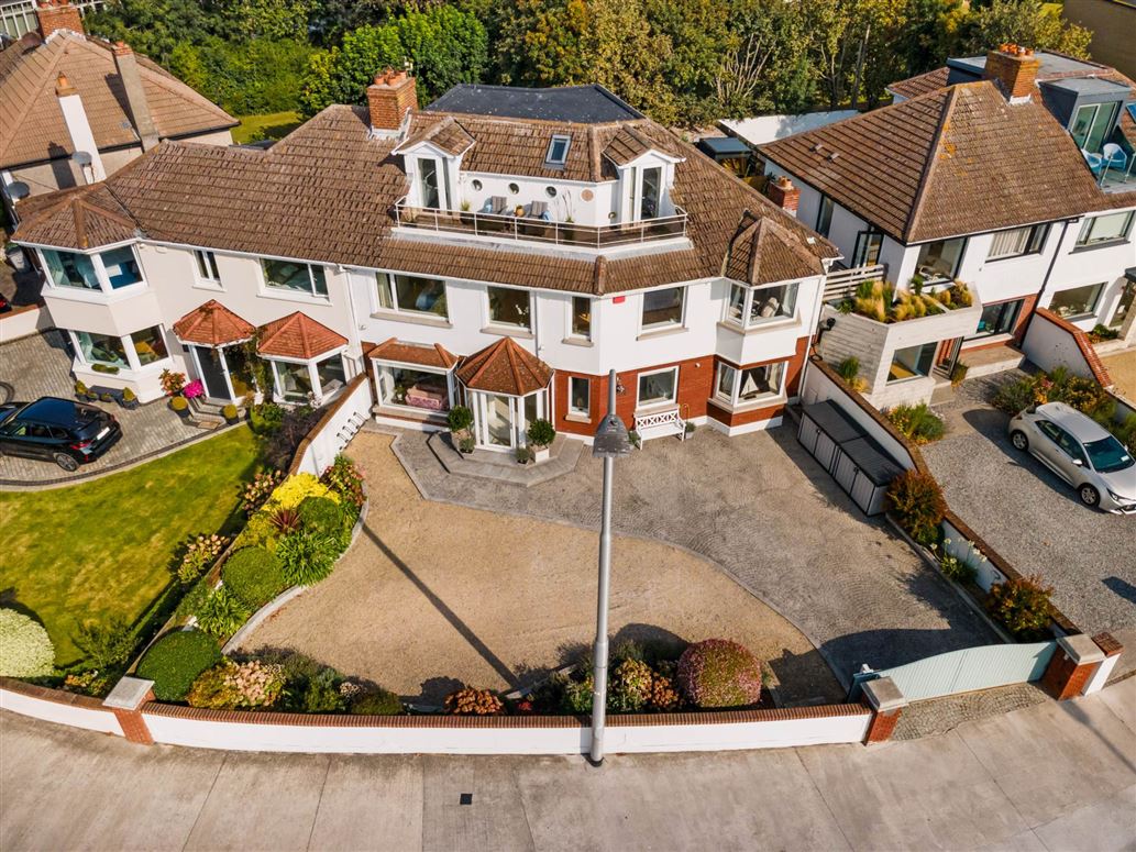 The Lookout, 341 Clontarf Road, Clontarf, Dublin 3