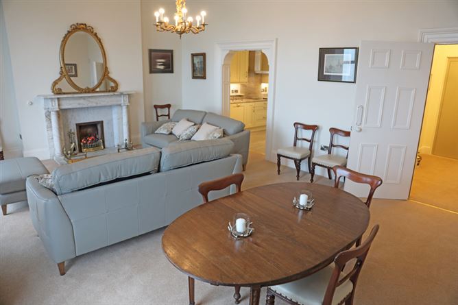 4 Marine Terrace, Dun Laoghaire, Co. Dublin