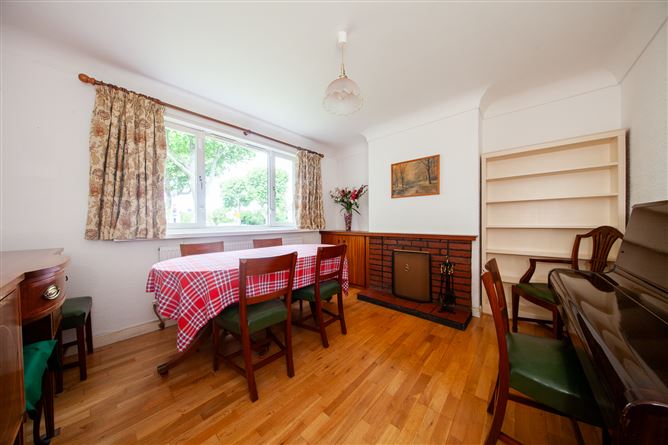 https://photos-a.propertyimages.ie/media/8/6/3/5005368/0529de6a-1c86-479d-a22d-3adc88b3cd54_l.jpg