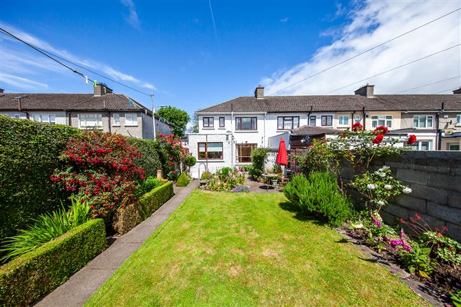 https://photos-a.propertyimages.ie/media/8/6/3/5005368/0529de6a-1c86-479d-a22d-3adc88b3cd54_l.jpg