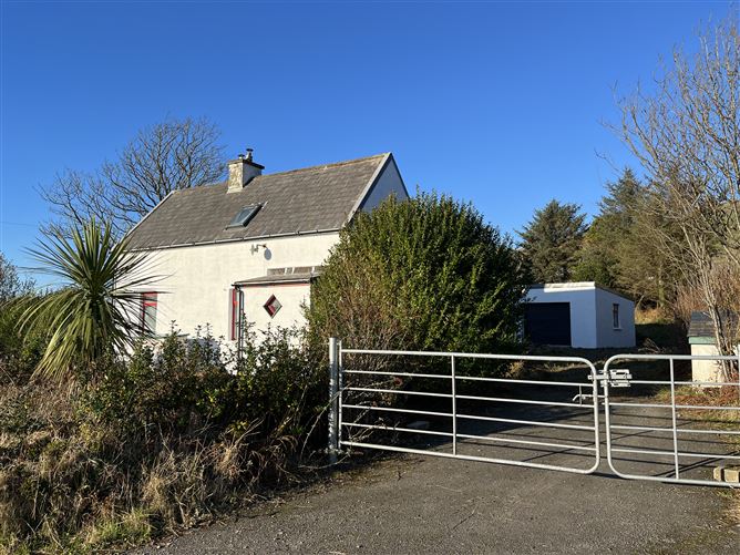 Main image for Ref 975 - Cottage, Letter, Caherciveen, Kerry