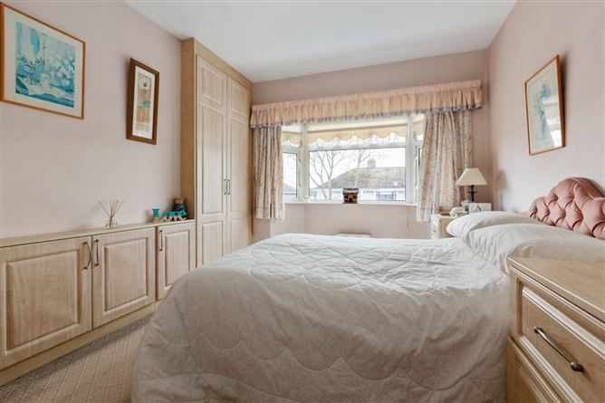 18 Shanowen Drive, Santry