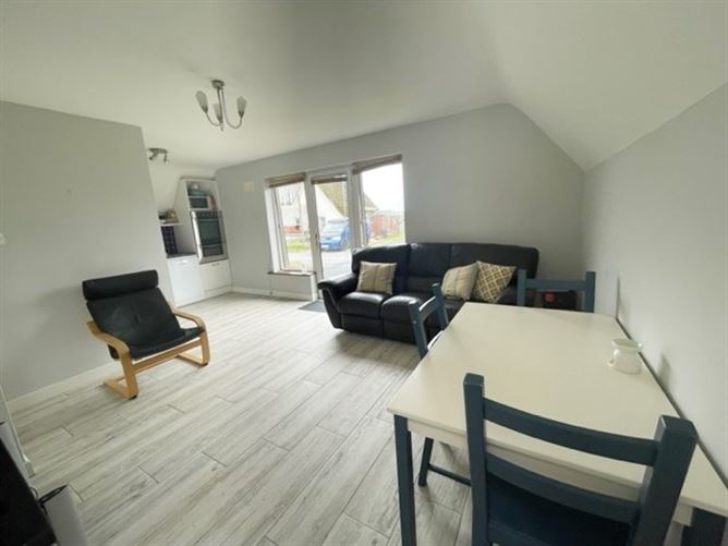 15 Ocean View, Lahinch, Clare