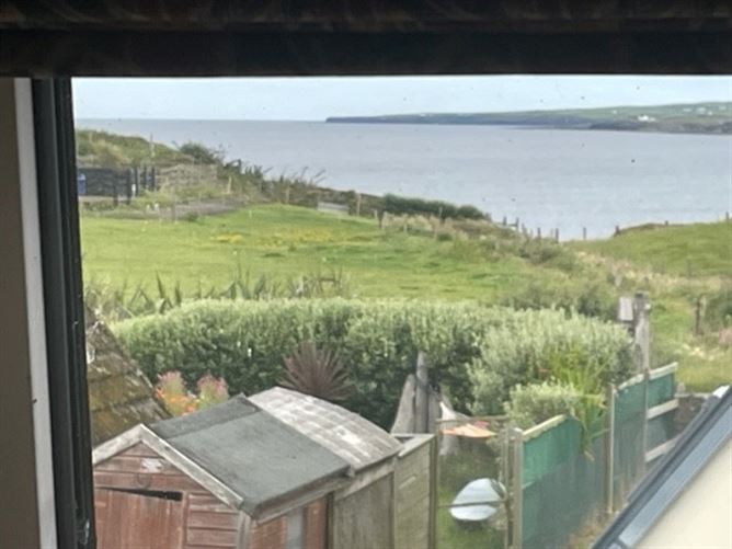 15 Ocean View, Lahinch, Clare