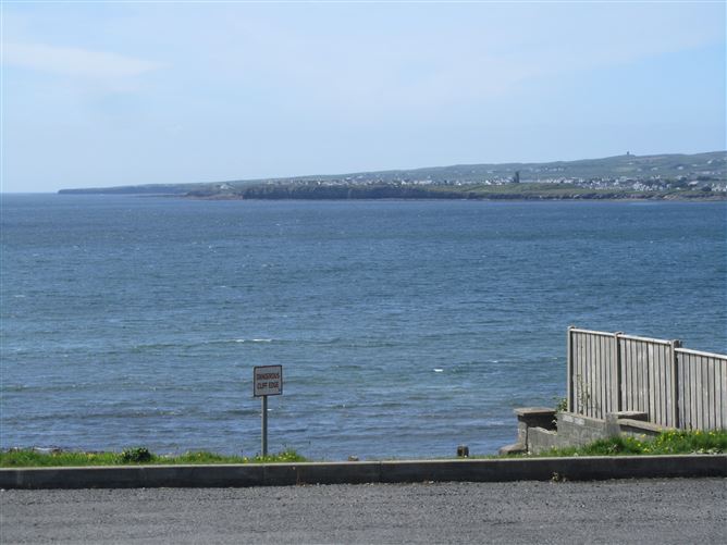 15 Ocean View, Lahinch, Clare