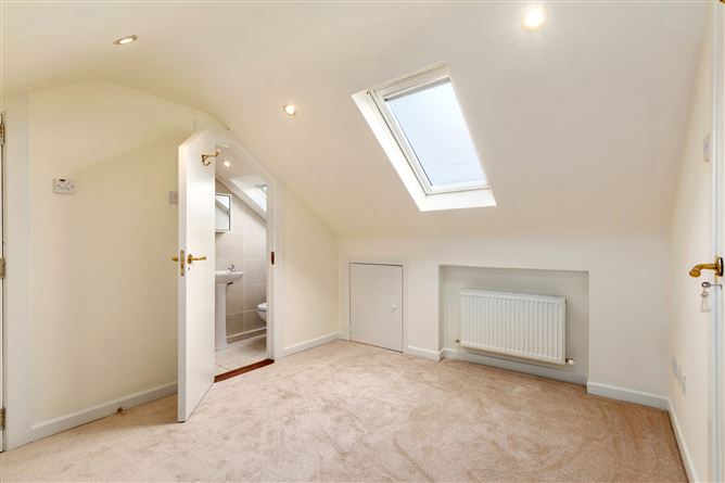 11 Mountpleasant Avenue Lower, Ranelagh, Dublin 6