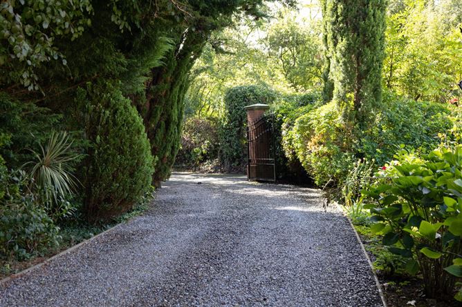 Windy Nook, Golf Lane, Westminster Road, Foxrock, Dublin 18
