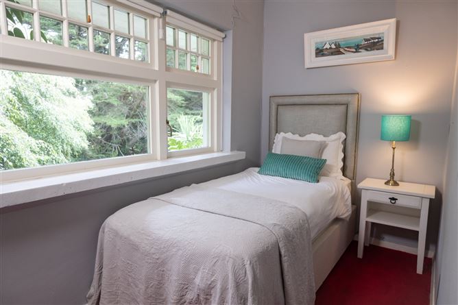Windy Nook, Golf Lane, Westminster Road, Foxrock, Dublin 18