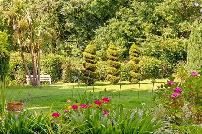 Windy Nook, Golf Lane, Westminster Road, Foxrock, Dublin 18
