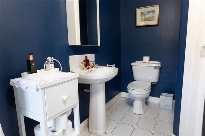 Windy Nook, Golf Lane, Westminster Road, Foxrock, Dublin 18