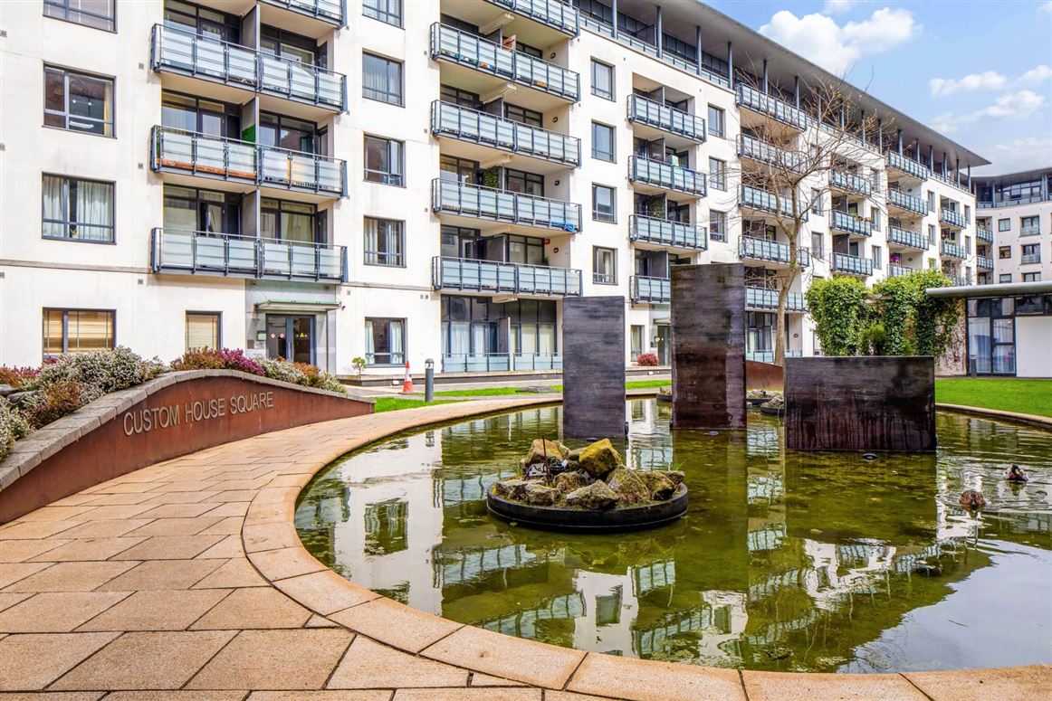 Apt 2 Valentia House, Custom House Square, I F S C, Dublin 1