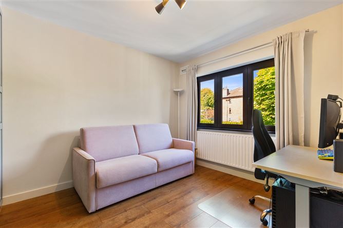 Photo 12 of 24 — 9 Seafield Court, Killiney, Co. Dublin