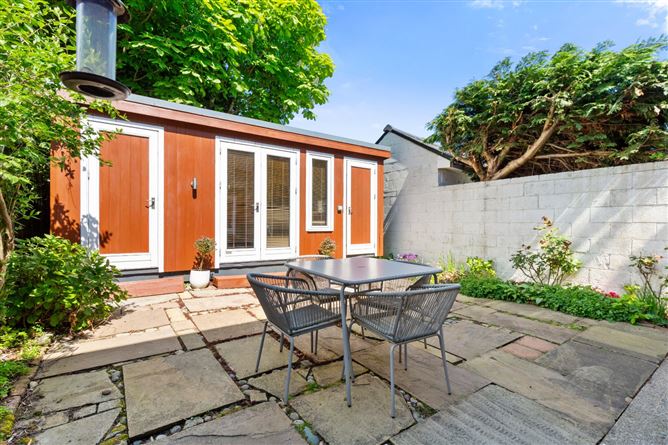 Photo 16 of 24 — 9 Seafield Court, Killiney, Co. Dublin