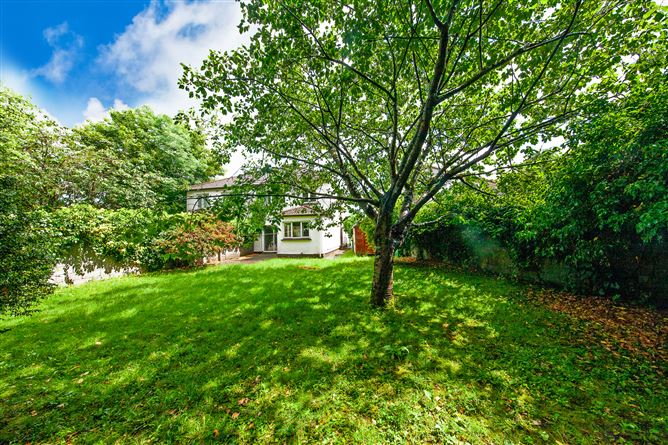 https://photos-a.propertyimages.ie/media/8/6/4/5004468/6cc2ec7a-ac79-428a-841a-b97957f02f73_l.jpg
