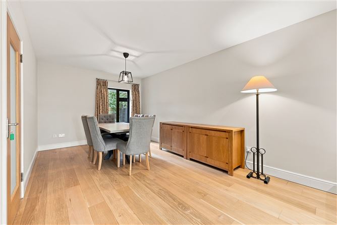 Photo 7 of 25 — Bannaventa, 1 Seamount Road, Malahide, County Dublin