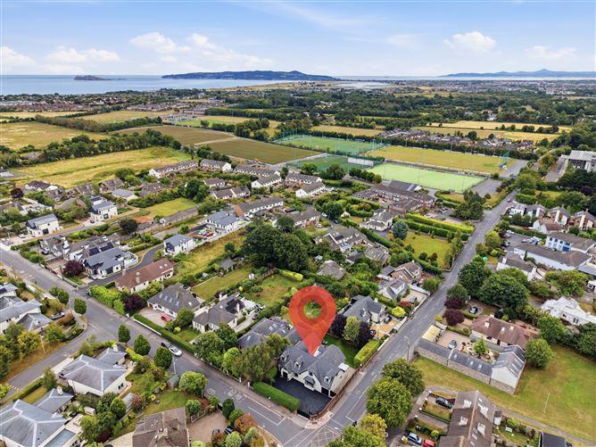 Photo 23 of 25 — Bannaventa, 1 Seamount Road, Malahide, County Dublin