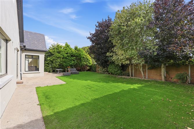 Photo 21 of 25 — Bannaventa, 1 Seamount Road, Malahide, County Dublin