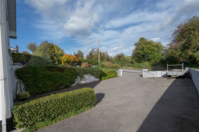 Erriff, Brooklodge East, Glanmire, Co. Cork