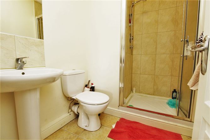 10 Castlegrange Dale, Castaheany, Clonee, Dublin 15