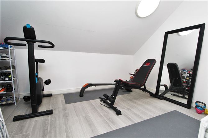 10 Castlegrange Dale, Castaheany, Clonee, Dublin 15