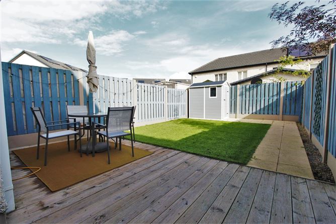 10 Castlegrange Dale, Castaheany, Clonee, Dublin 15