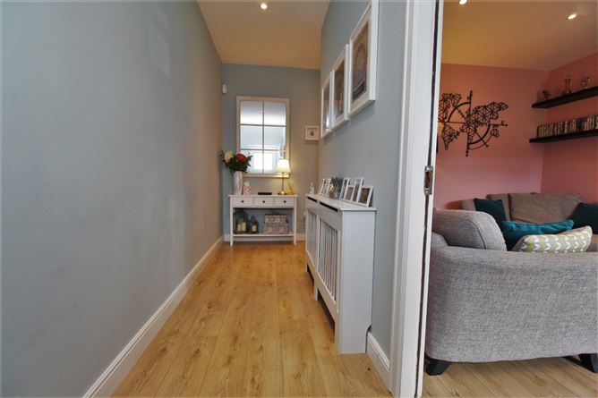 10 Castlegrange Dale, Castaheany, Clonee, Dublin 15