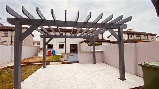 24 Oakvale Park, Bay Estate, Dundalk, County Louth
