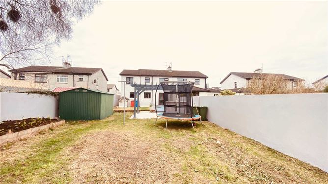 24 Oakvale Park, Bay Estate, Dundalk, County Louth