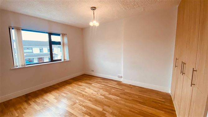 24 Oakvale Park, Bay Estate, Dundalk, County Louth