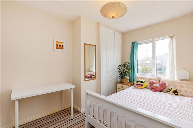 5 Burnside, Santry, Dublin 9