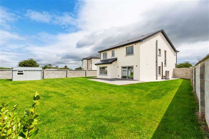 https://photos-a.propertyimages.ie/media/8/6/5/4951568/a60d174f-34a2-432c-a7ee-cbf75140388c_l.jpg
