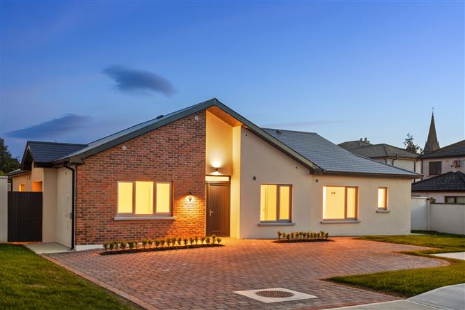 https://photos-a.propertyimages.ie/media/8/6/5/4951568/a60d174f-34a2-432c-a7ee-cbf75140388c_l.jpg