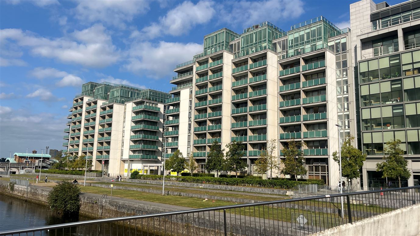 19 Hill of Down House, Spencer Dock, IFSC, Dublin 1