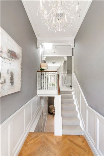 https://photos-a.propertyimages.ie/media/8/6/5/4996568/746b1785-ac34-44b3-ad28-1cf377cb8669_l.jpg