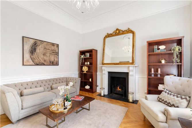 https://photos-a.propertyimages.ie/media/8/6/5/4996568/746b1785-ac34-44b3-ad28-1cf377cb8669_l.jpg