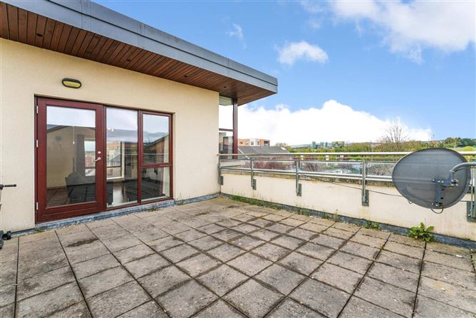 Photo 27 of 31 — 1 Castlegate Grange, Adamstown, Co. Dublin