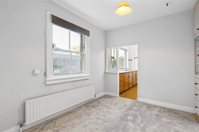 21 Eaton Square, Terenure, Dublin 6