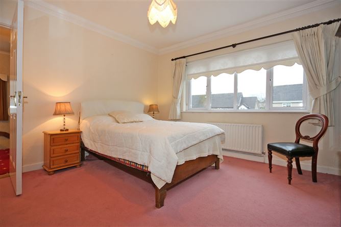 28 St James Court, Ennis Road, Limerick