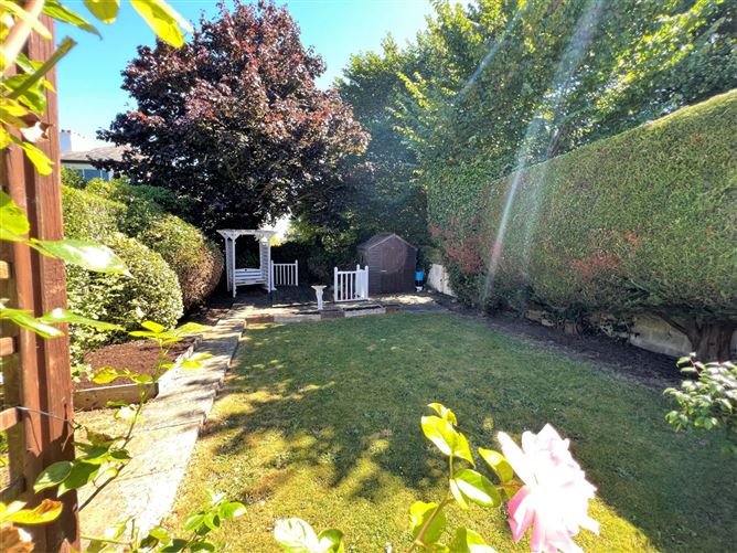 6 Beechwood Park, Dun Laoghaire, Co. Dublin