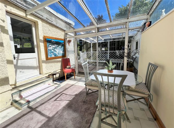 6 Beechwood Park, Dun Laoghaire, Co. Dublin