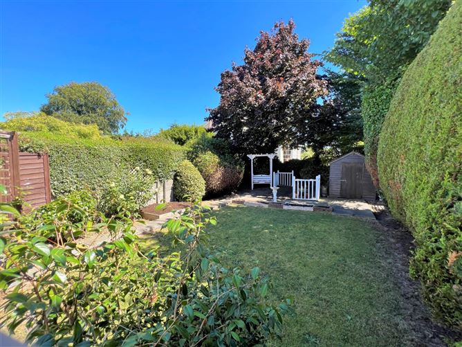 6 Beechwood Park, Dun Laoghaire, Co. Dublin