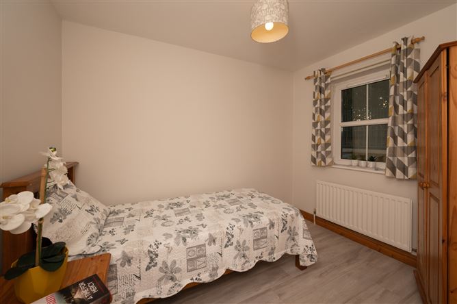 2 Gowran Court, Island Cross, Little Island, Co. Cork