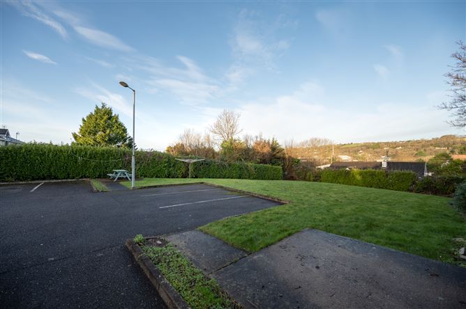 2 Gowran Court, Island Cross, Little Island, Co. Cork
