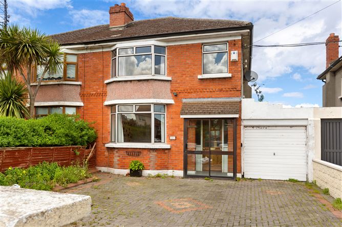 Photo 1 of 19 — 80 Saint Agnes Park, Crumlin, Dublin 12