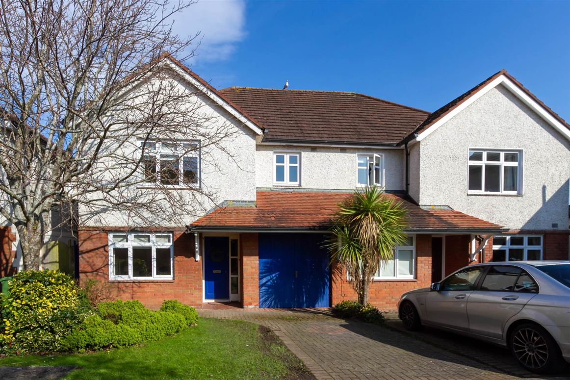 76 Hampton Park, Saint Helen`s Wood, Booterstown, County Dublin