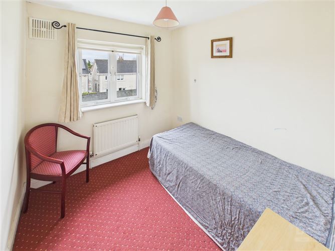 28 Westwood Park, Clara, Co. Offaly