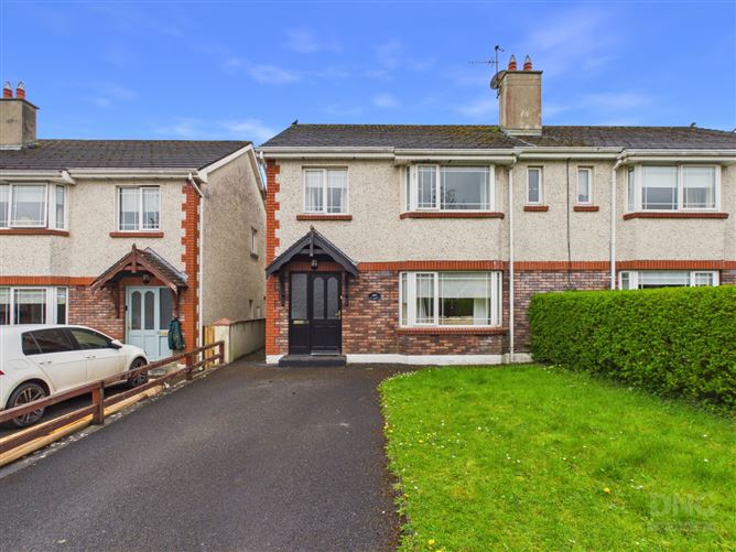 28 Westwood Park, Clara, Co. Offaly