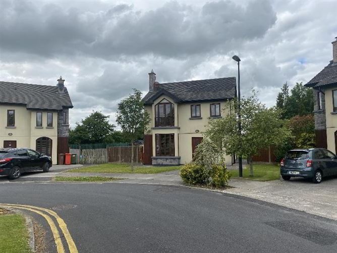 29 Caisleán Cuirt, Thurles, Tipperary