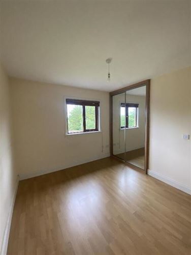 29 Caisleán Cuirt, Thurles, Tipperary