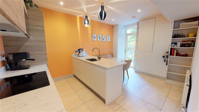 Apt, 11 Brook House, Corrig Avenue, Dun Laoghaire, Co. Dublin